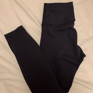 Lululemon wunder train size 6